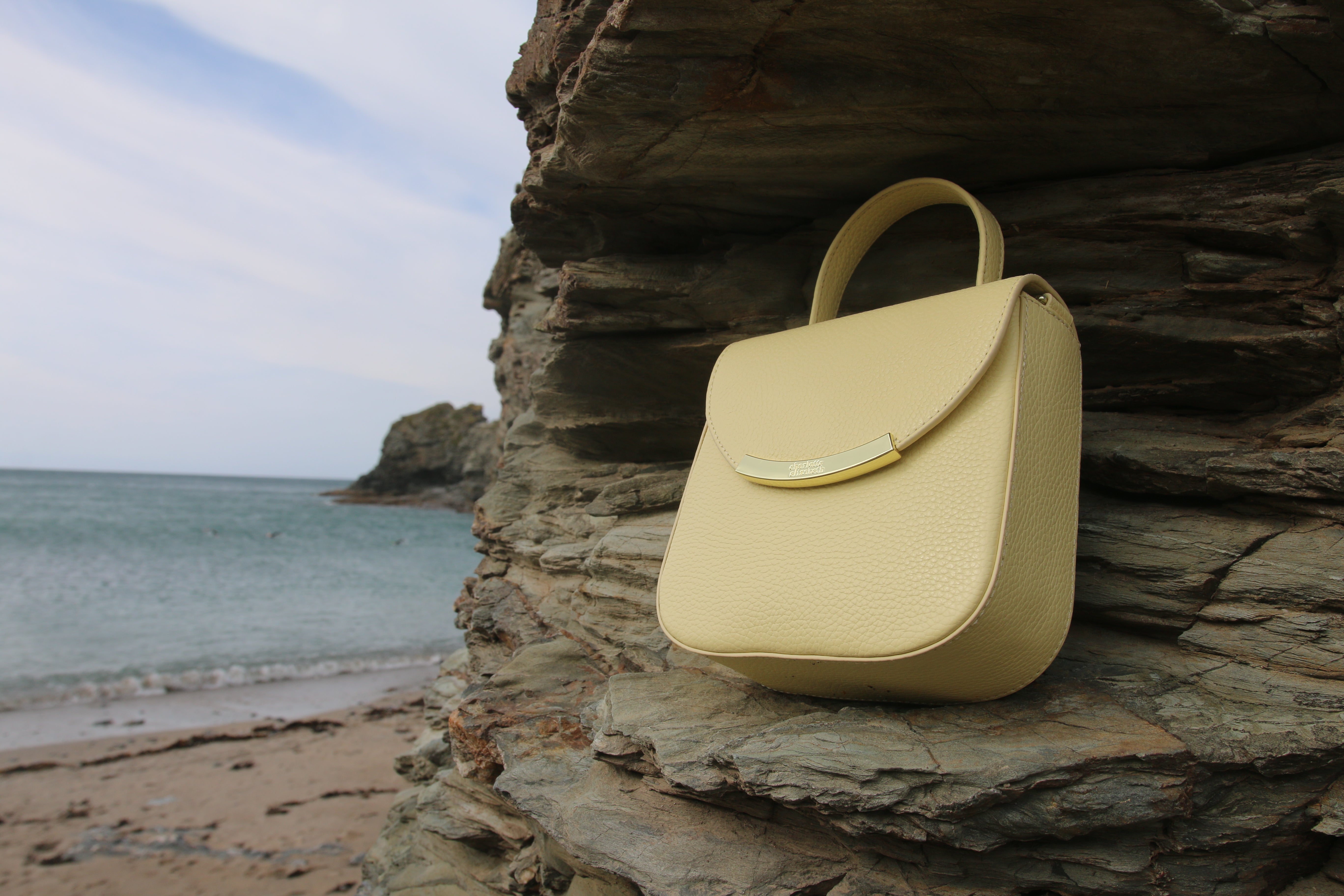 NEW Mini Bloomsbury in Lemon Yellow